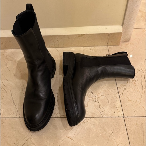 Sergio Rossi Black Leather Ankle Boots - Picture 6 of 16